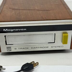 Magnavox 8 Track Cartridge Stereo Player Model 1K8869 Wood Grain Vintage Audio